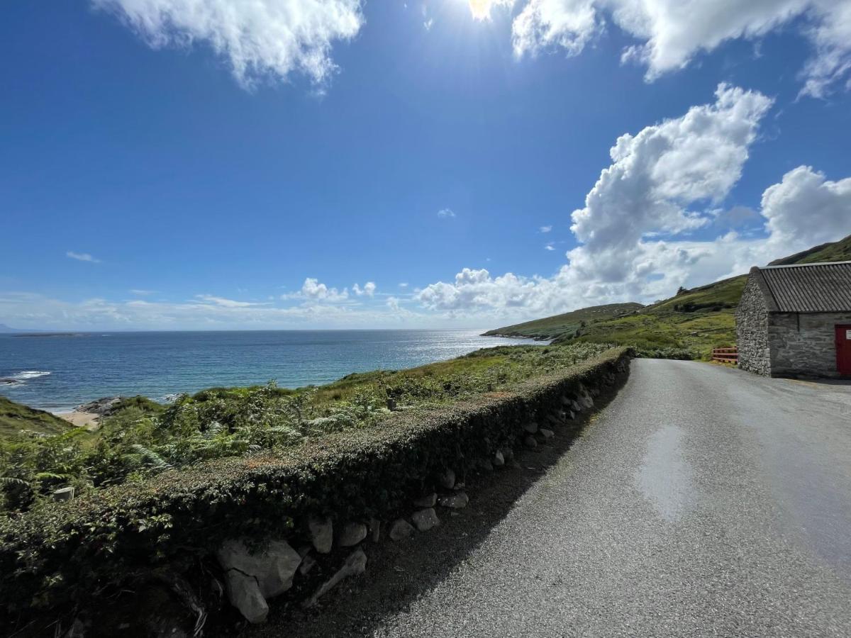 Anne'S Thatched Cottage Kilcar Экстерьер фото